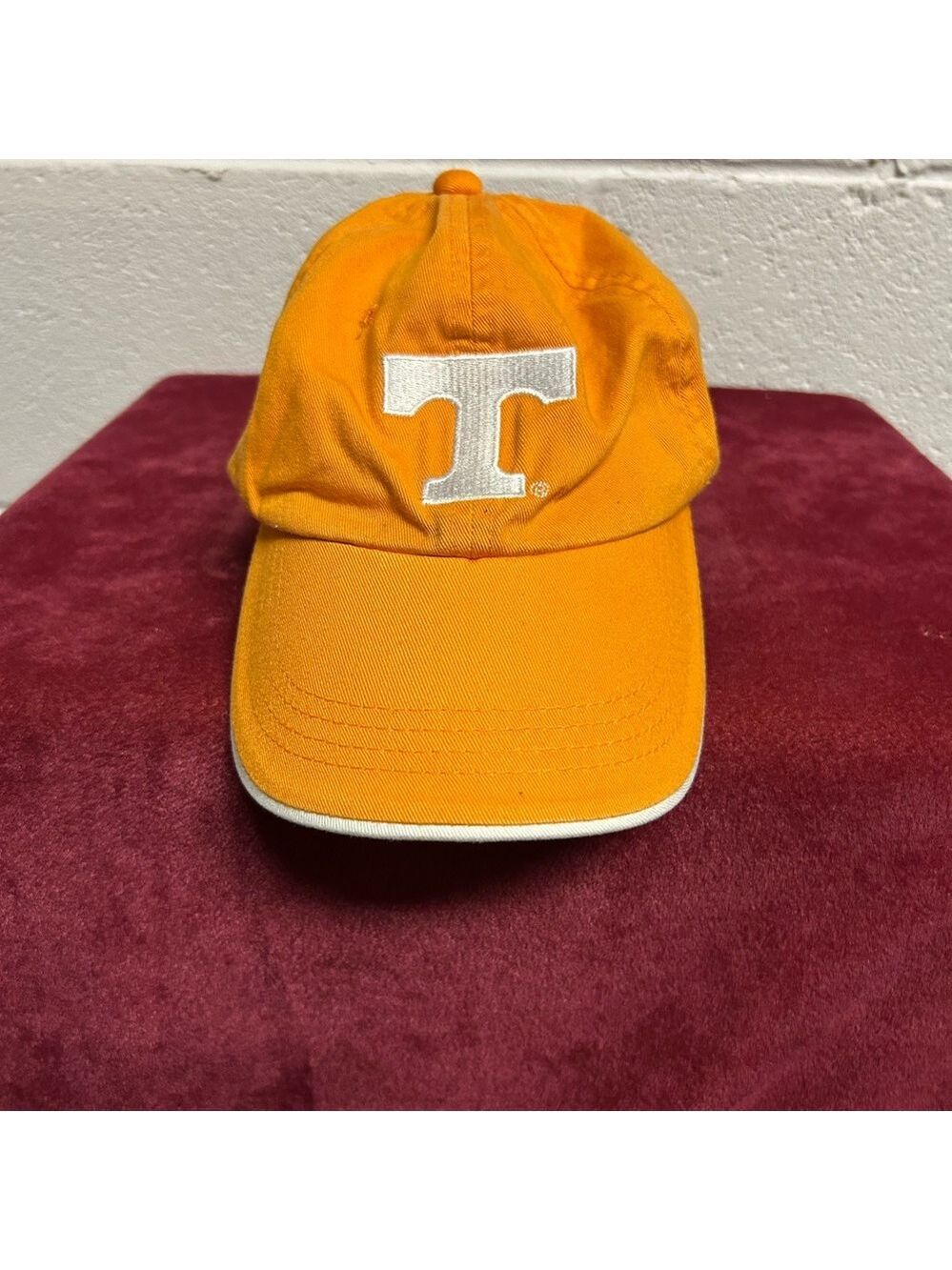 TENNESSEE VOLUNTEERS Signatures Brand Adult Adjustable Strap Strapback HAT / CAP